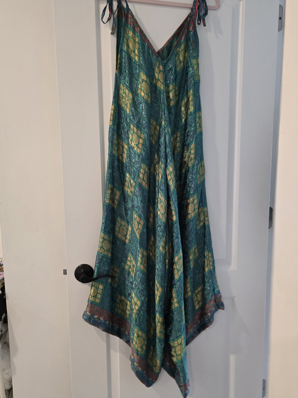 Green And Yellow Geometric Silk Jumpsuit Baizaar View 4